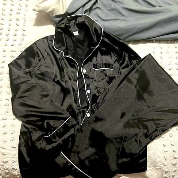 Satin pyjama set - Picture 1 of 4